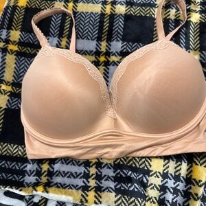 Gently Used Bras for Sale